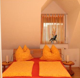 Gebsattel Apartment | Apartment/Ferienwohnungen Christ