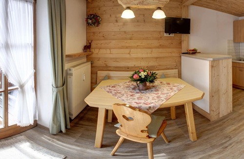 Inzell Apartment | Apartment Froschsee for 2 persons with balcony, 24 sqm, living room/bedroom, TV