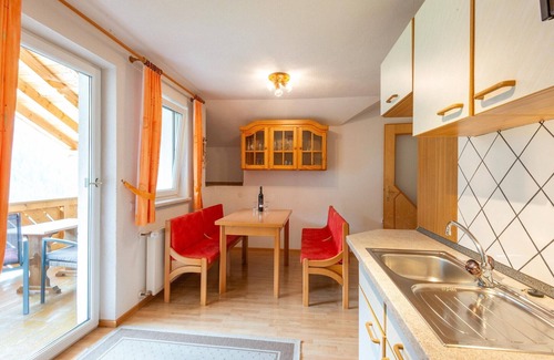 Strengen Apartment | Apartment in Strengen near Ski Slopes