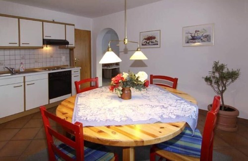 Oberau Apartment | Apartment no. 1 for 2-4 people. (6th person possible, add. double room)