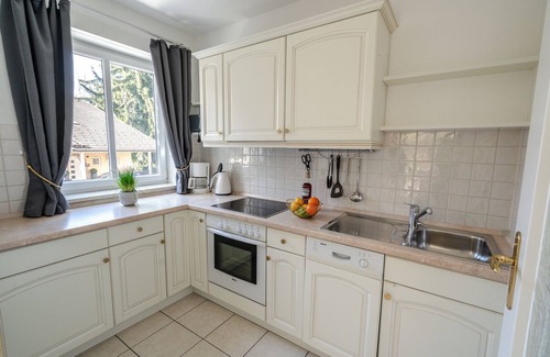Gmain Apartment | Apartment no. 12, 45sqm, shower/WC, living/bedroom, balcony with mountain view