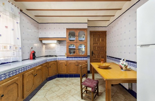 Calar de la Santa House | Apartment 'Villacalar Ill' with Mountain View, Private Terrace and Wi-Fi