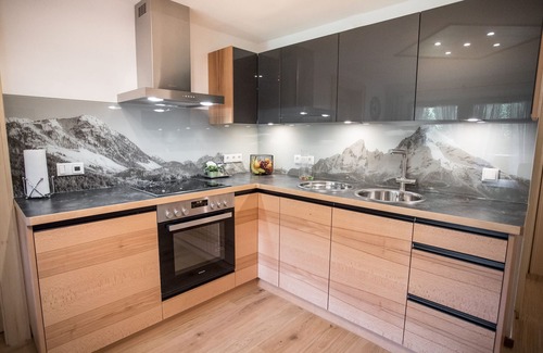 Bischofswiesen Apartment | Apartment "Watzmann", 1-4 people, approx. 85 m², 2 bedrooms, kitchen, balcony