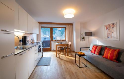 Oetz Apartment | Appartements Falkner Dorli