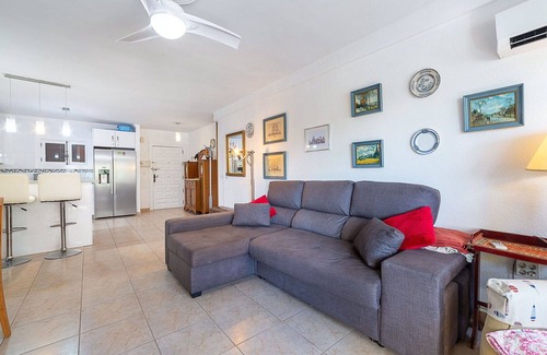 Aguadulce Apartment | Beautiful apartment for 6 people with A/C, WIFI, TV, terrace and pets allowed