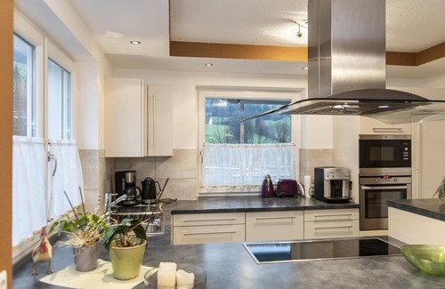 Itter House | Beautiful ski-in holiday home with sauna near ski lift
