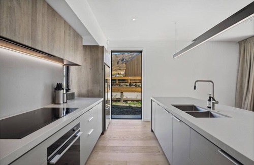 Cardrona House | Bella Coola - 3 Bedroom
