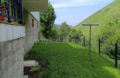 San Roque de Riomiera Cottage | Cabin ∙ 3 bedrooms ∙ 8 guests