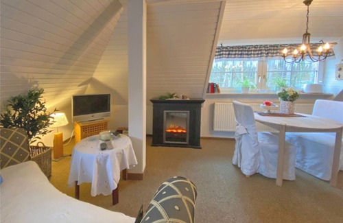 Weissenbrunn Apartment | Congenial Apartment in Weißenbrunn with Garden and Barbecue