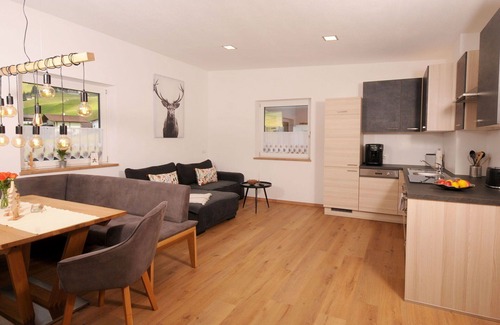Tux Apartment | Cosy apartment for 4 people with WIFI, TV and terrace