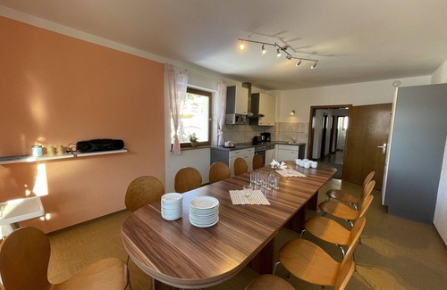 Sonnenberg Apartment | Cosy apartment for 14 people with WIFI, TV, balcony and pets allowed