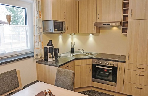 Plangeross Apartment | Daheim – Edelweiß by Interhome