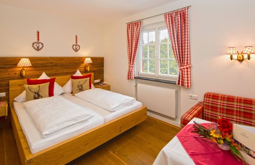 Oberreitnau Apartment | Double Chalet Suite with toilet and shower