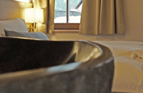 Oberammergau Bed & Breakfast | Double Room - Mammhofer Suite & Breakfast