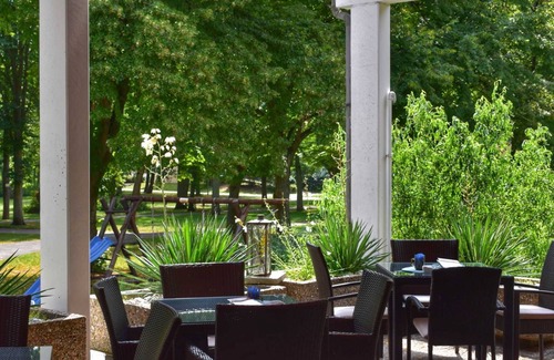 Bad Windsheim House | Double room with park view - Reichels Parkhotel