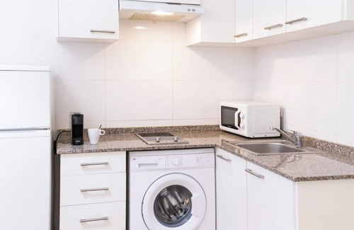 El Pilar Apartment | Down Town 13 Apartments