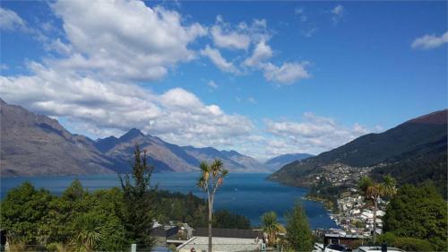 Queenstown Apartment | Downtown Queenstown Apartment
