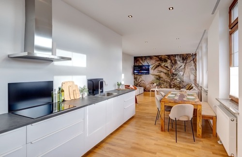 Oberhausen Apartment | Family apartment with foosball table and parking space