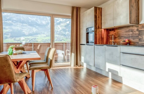 Helfenstein Apartment | Family-Friendly apartment with sporty extras