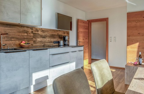 Helfenstein Apartment | Family-Friendly apartment with sporty extras