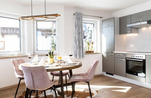 Oberau Apartment | Fantastic holiday stay, 3.3 km to the ski lift
