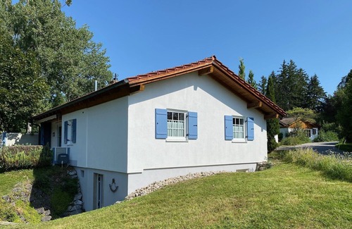 Schwarzenbach House | Ferienhaus 38-e mit Terrasse mit Kamin und Bergblick - Ferienhäuser im Feriendorf Weissensee im