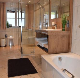 Schollang House | FERIENHAUS AM DORFBRUNNEN