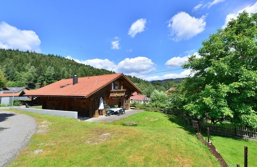 Regenhutte House | Ferienhaus aus Holz in der Nähe des Skigebiets
