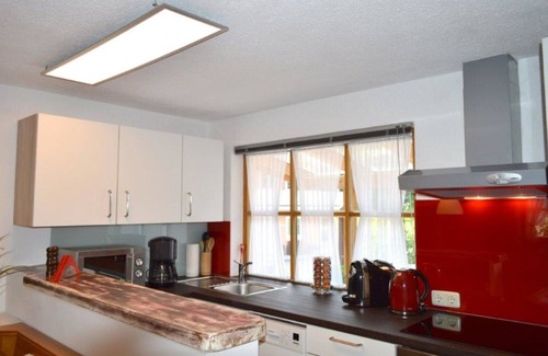 Schwob Apartment | Ferienwohnung für 1 bis 2 Personen, 40 qm, mit getrenntem Wohn-/Schlafraum und Balkon