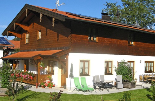 Aschau im Chiemgau Apartment | Ferienwohnung "Paradies" 39 qm° mit extra Schlafzimmer im Erdgeschoss