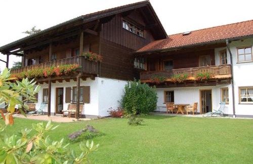 Bayerisch Eisenstein Apartment | Ferienwohnungen Haus Reineck