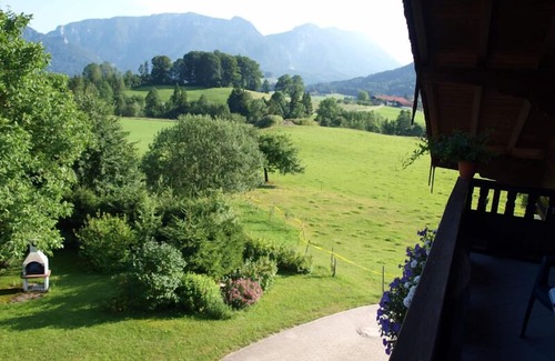 Inzell Apartment | Ferienwohnung für 5 Personen, 1 Eltern- und 2 Kinderschlafzimmer, Balkon, 45 m²