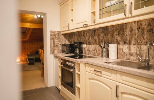 Breitmoos Apartment | Ferienwohnung Leni für 2-4 Personen, 2 Schlafzimmer mit Balkon, 55 m²