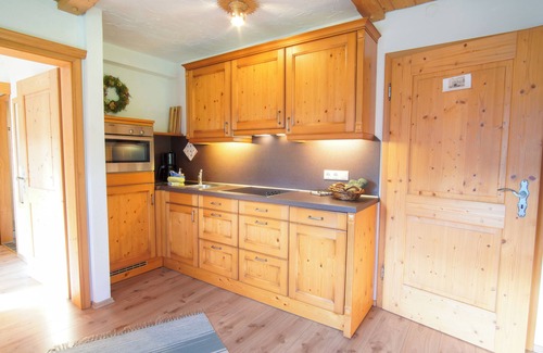 Breitmoos Apartment | Ferienwohnung Veilchen für 2 Personen, 1 Separates Schlafzimmer, Balkon, 45m²