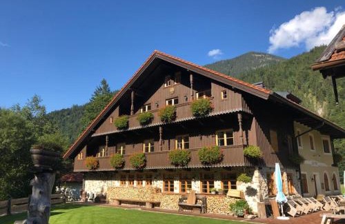 Bayrischzell Apartment | Ferienwohnungen Zipflwirt