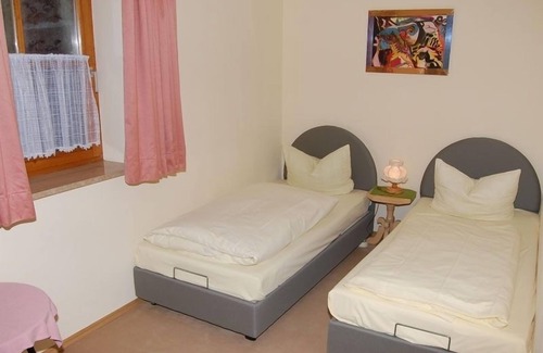 Engedey Apartment | Fewo Gebirgshäusl, Nr. 15, für 2-5 Personen, ca. 140 qm, 2 Schlafzimmer, Wohnzimmer, Küche, Terrasse