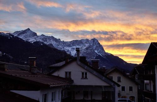Garmisch-Partenkirchen Apartment | FEWO Wamberg
