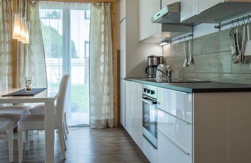 Seefeld in Tirol Apartment | Garden Apartment - Landhaus Almidyll