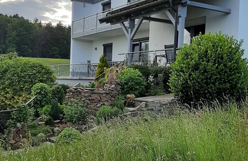 Bad Griesbach im Rottal Apartment | Gemütliche Ferienwohnung am Waldrand