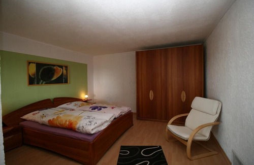 St. Oswald Apartment | Gemütliche Ferienwohnung für 2 Personen (35qm) mit Südbalkon