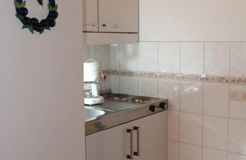 Lam Apartment | Gemütliches 2-Zimmer-Appartement mit Blick in den Garten