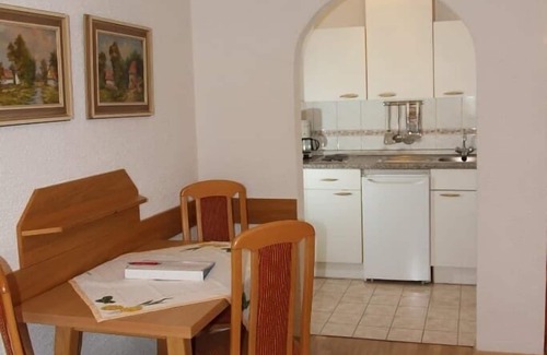 Lam Apartment | Gemütliches 2-Zimmer-Appartement mit Balkon für bis zu 4 Personen