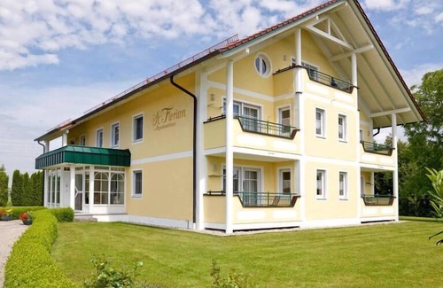 Bad Fuessing Apartment | Gemütliches App. (44m2) mit großem Balkon