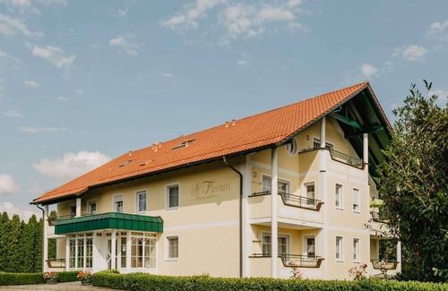 Bad Fuessing Apartment | Gemütliches App. (44m2) mit großem Balkon