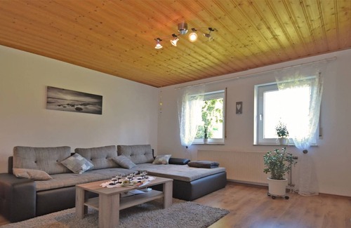 Goessweinstein Apartment | Gorgeous Apartment in Wichsenstein with Private Terrace