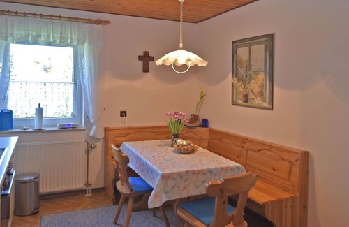 Goessweinstein Apartment | Gorgeous Apartment in Wichsenstein with Private Terrace
