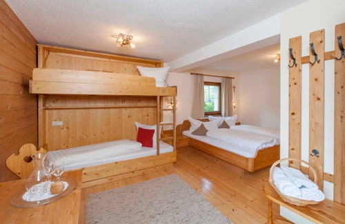 Pfunds Other | Hüttenzauber family room - Hotel Berghof