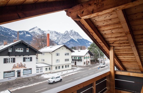 Garmisch-Partenkirchen Apartment | Holiday house "Butterfly" apartment No. 6