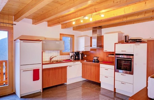 Riddes Ski Chalet | Holiday house La Tzoumaz for 1 - 22 persons - Detached holiday house