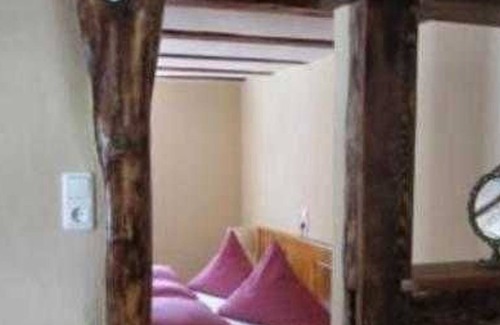 Kleinheubach Apartment | Holiday rooms (without kitchen) - Nostalgie
